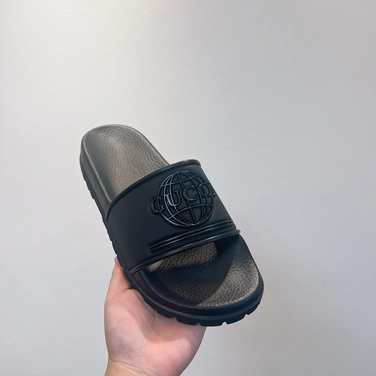 Men's Men's Shoes 130🐮🐮Gucci Gucci Slippers Gucci 2024 latest beach sandals slippers Original molding double G LOGO Original molding consistent Outsole: Men's Men's Shoes u double-layer outsole Size: 35-46